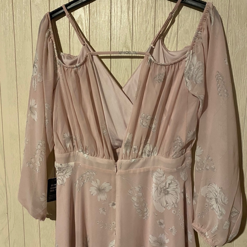 Dress - Picture 4 of 6